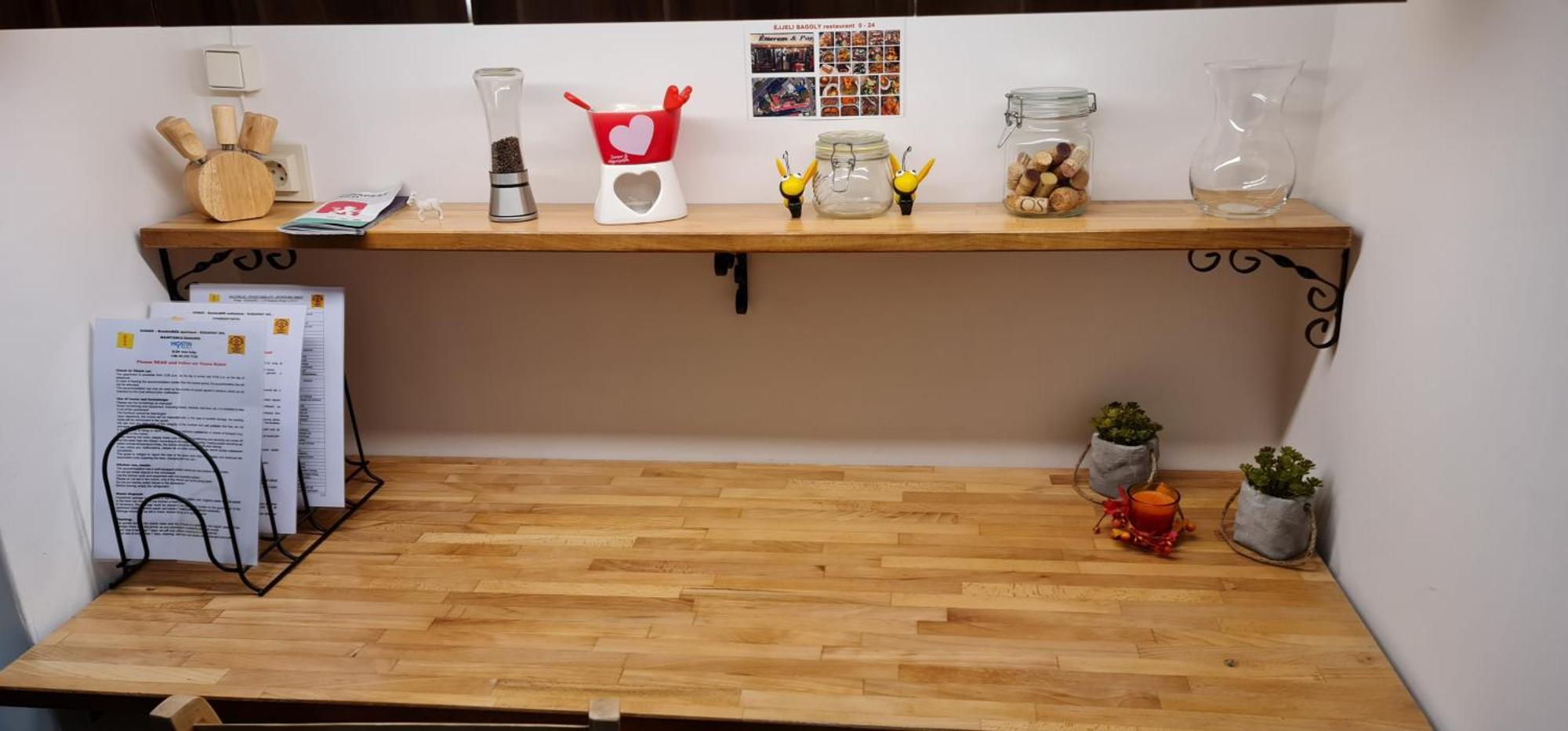 Bumblebee Apartment With Ac บูดาเปสต์ ภายนอก รูปภาพ